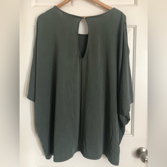 Sejour olive dolman top - Picture 8 of 10